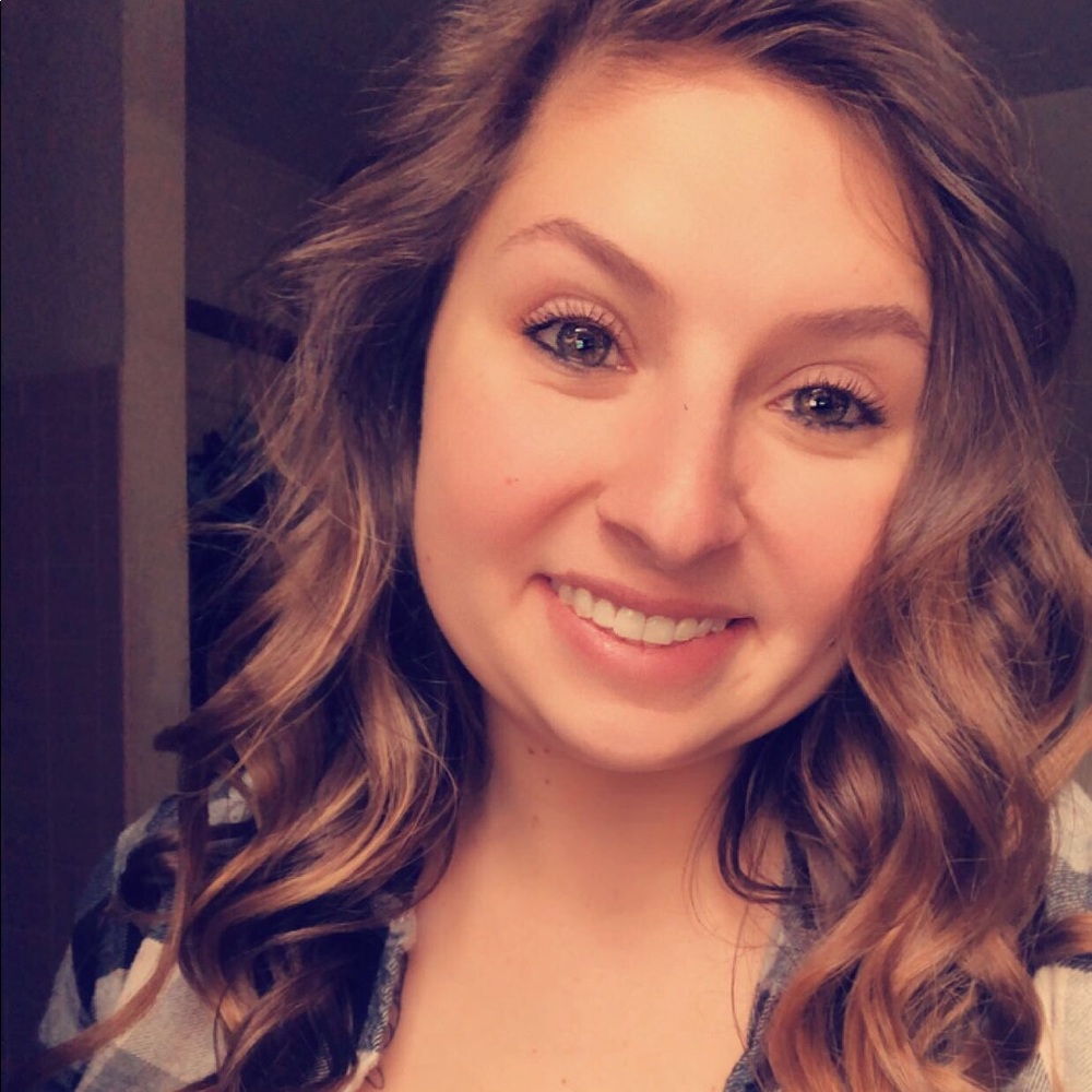 Meet your Posher, Brittany